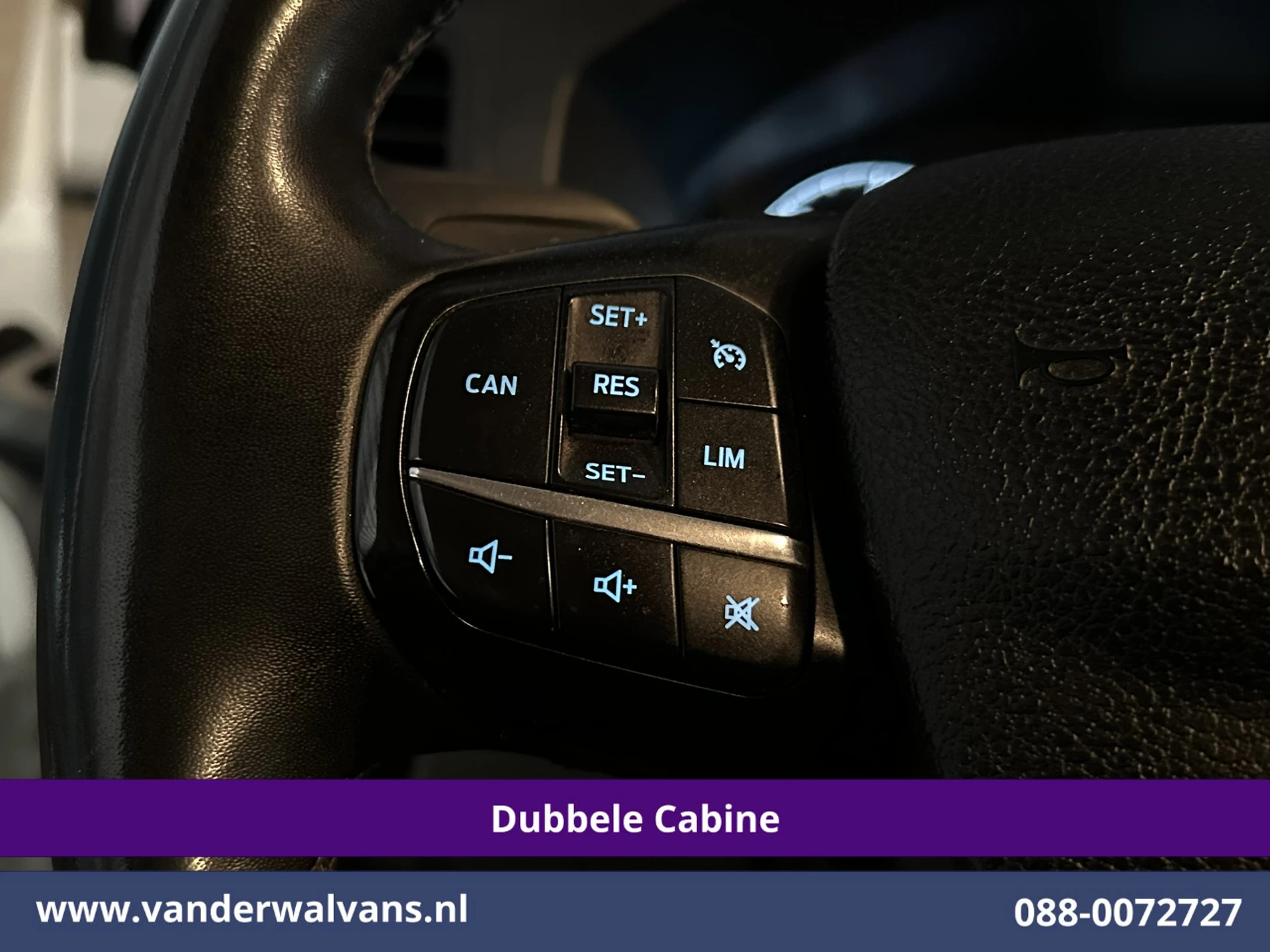 Ford Transit Custom 2023 - 2.0 TDCI 131pk L2H1 Dubbele Cabine Euro6 Airco | 6-Zits | Cruisecontrol | 2550kg Trekhaak image 4