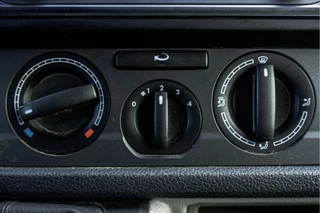 Volkswagen Transporter 2018 - 2.0 TDI L1H2 Comfortline | Airco | Cruise | Trekhaak obrazek 20