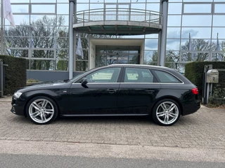 Audi A4 2015 - Avant 2.0 TDI S Line aut ,panod,19 inch,half leder,1eigenaar immagine 2