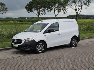 Mercedes-Benz eCitan 2024 image 2 thumbnail