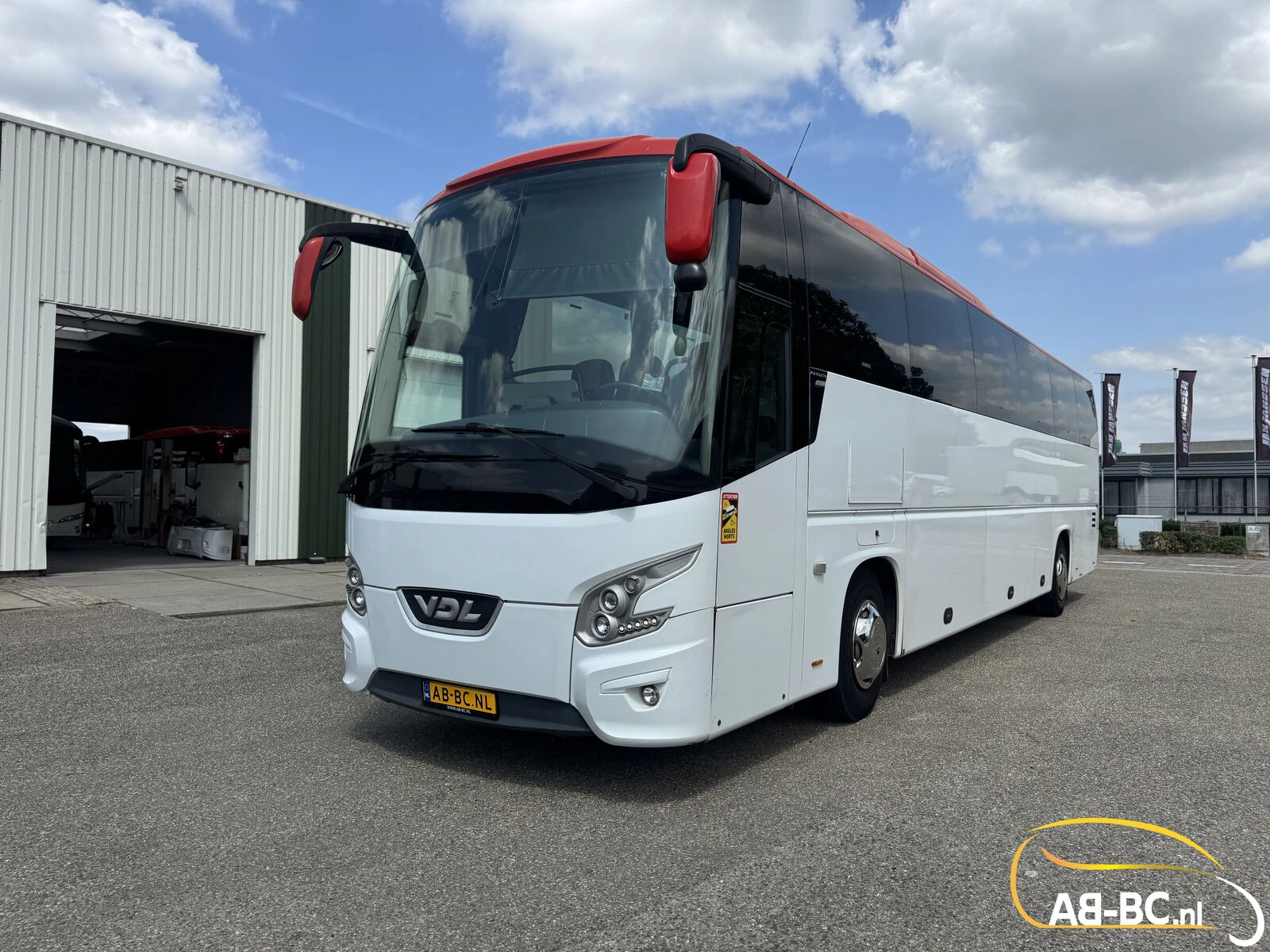 VDL Futura FHD2 129 440 2014 afbeelding 9