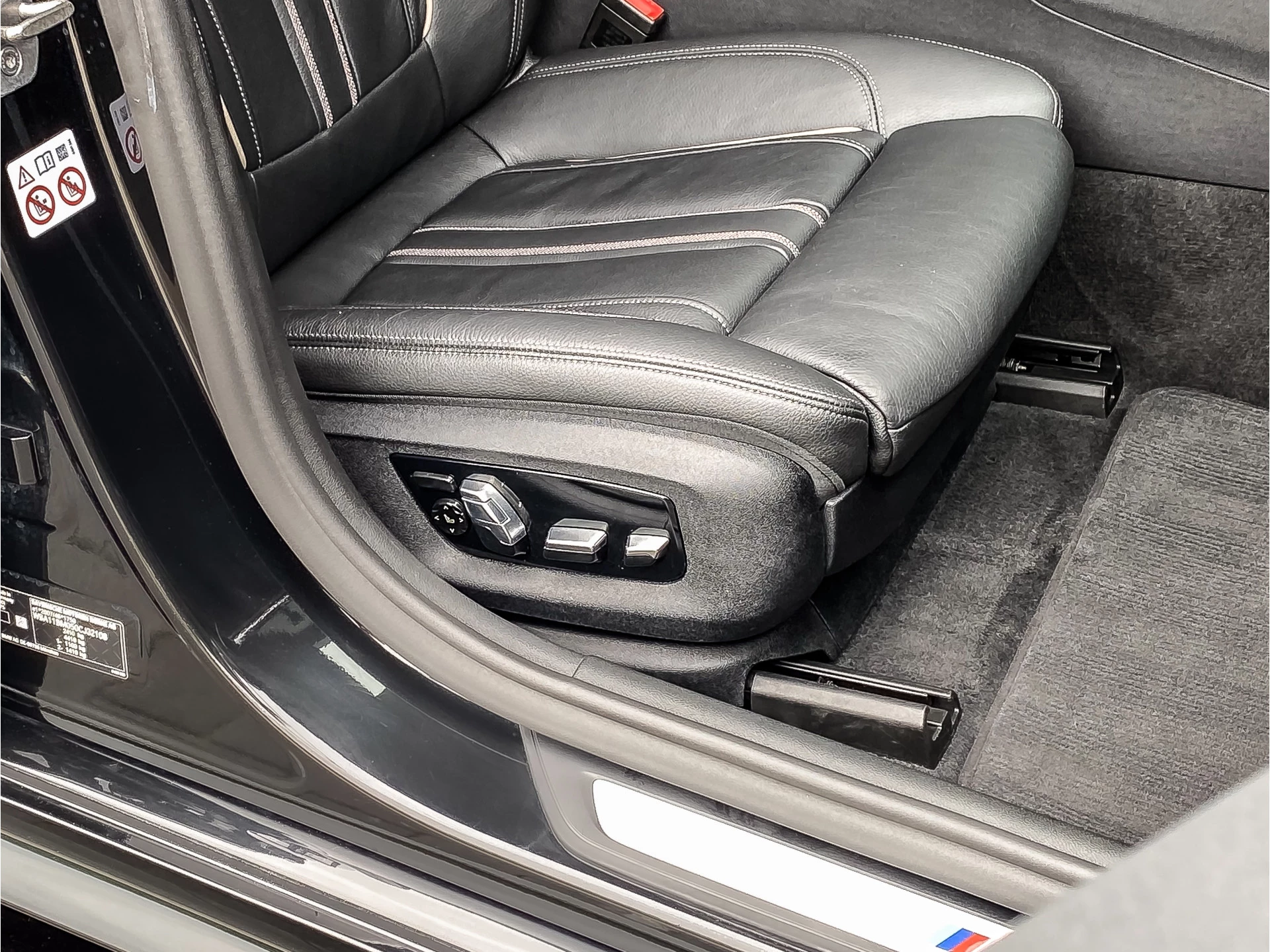 BMW 5 Series 2022 - Touring 520i 184PK Automaat M-Sport obrázek 73