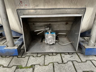 Welfit Oddy N/A 2001 - 20FT SWAPBODY 31.050L / T7 / L4BN / AMKD / 5Y inspection: 08-2027 obrazek 8