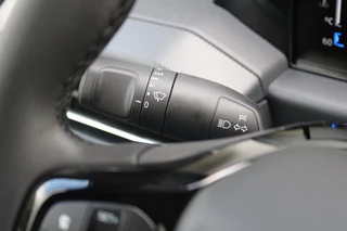 Ford Transit Custom 2025 - 320 2.0 TDCI L2H1 Limited 170pk - Adaptive Cruise - Stuurwiel verwarmd - Draadloos laden - Blind spot - Navigatie - Camera - Rijklaar obrazek 22