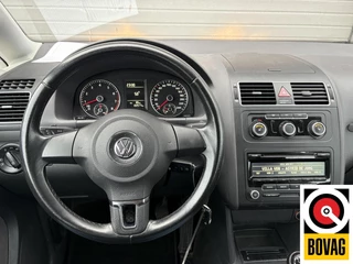 Volkswagen Touran 2014 - 1.2 TSI Easyline BlueMotion изображение 14