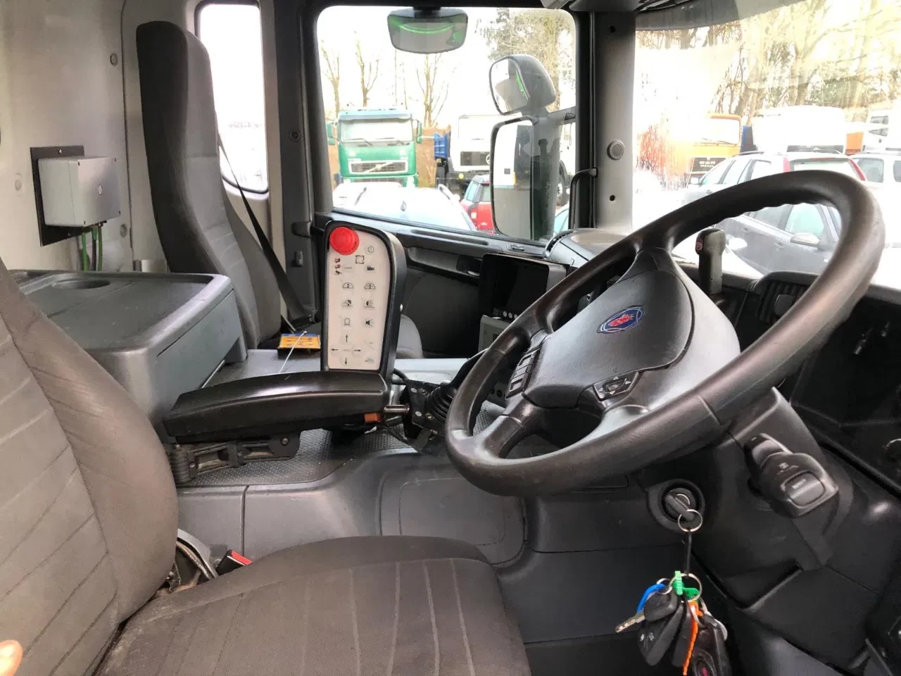 Scania P 2013 - P310 , 6x2 , CNG , Aut. , RHD , Garbage Truck afbeelding 10