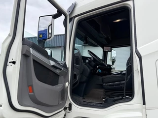 DAF XF 530 2022 - 4x2 Euro 6E Smart Tacho Full Spoiler bild 13