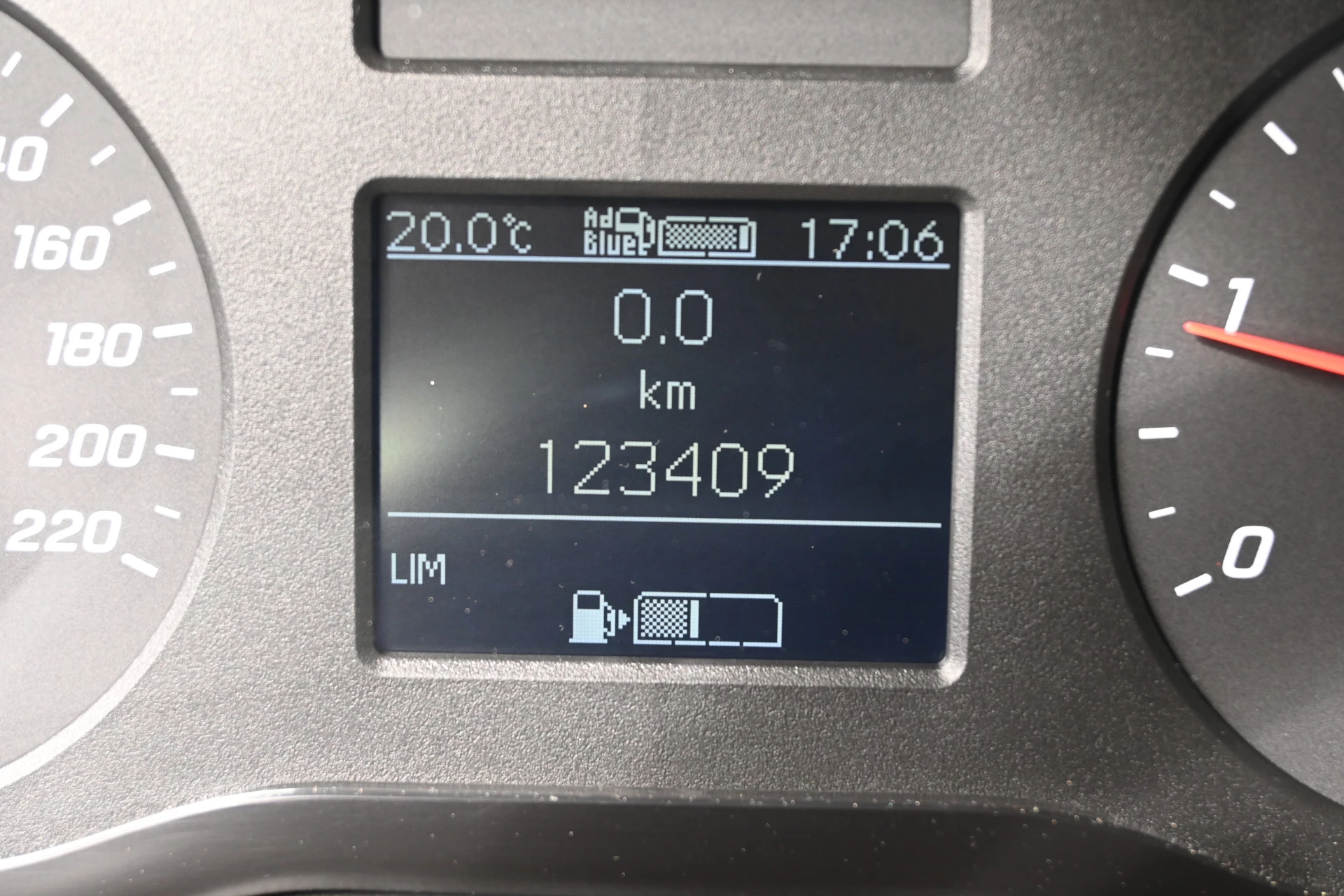 Mercedes-Benz Citan 2022 - 110 CDI L1 Pro imagem 16