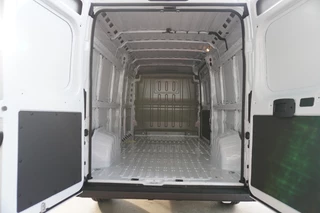 Citroën Jumper 2024 - 335 2.2 BlueHDi 180PK L3H2 Automaat obrazek 12