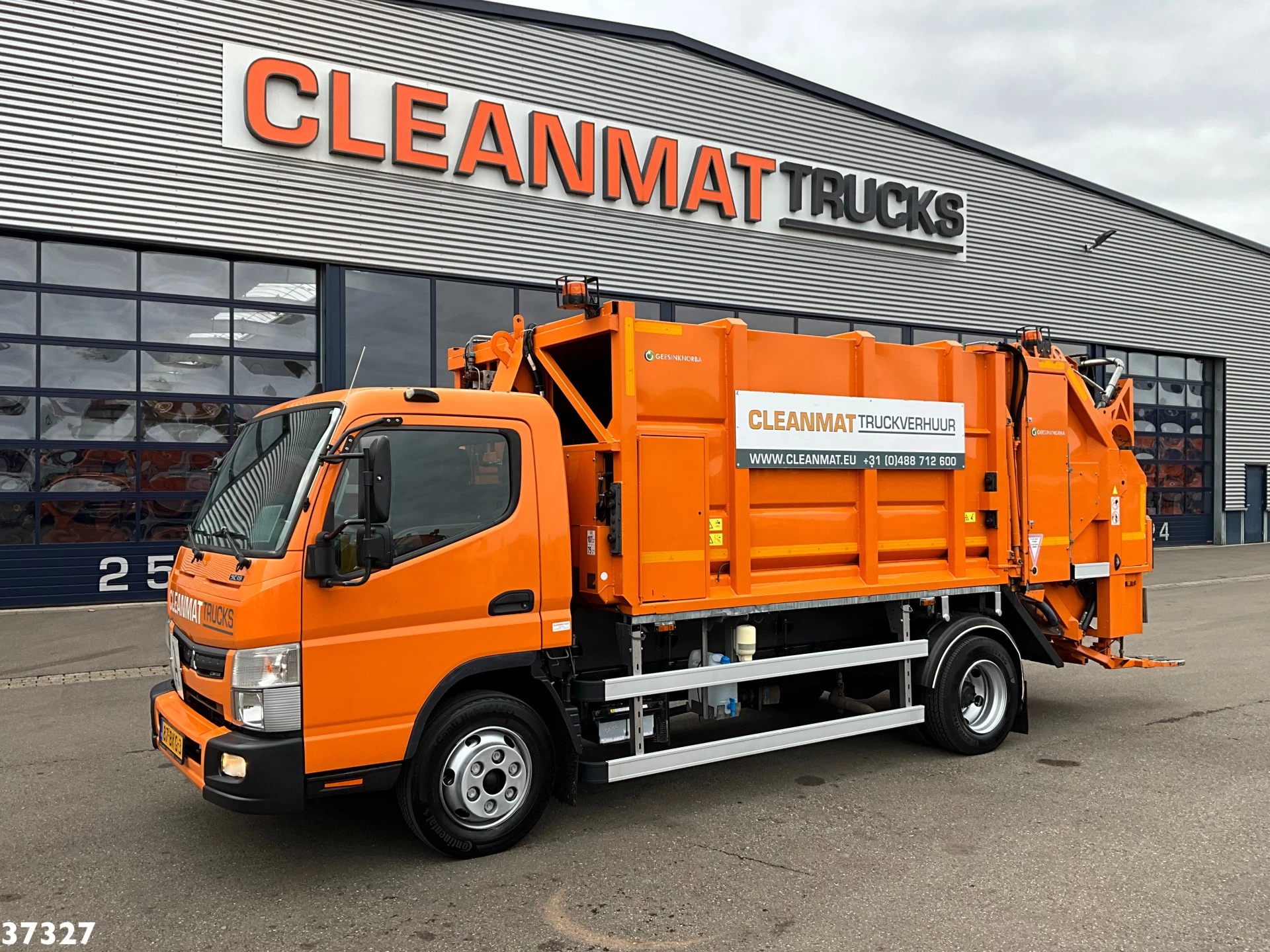 FUSO Canter 2018 - 9C18 Euro 6 Geesink 7m³ Just 118.668 km! afbeelding 1