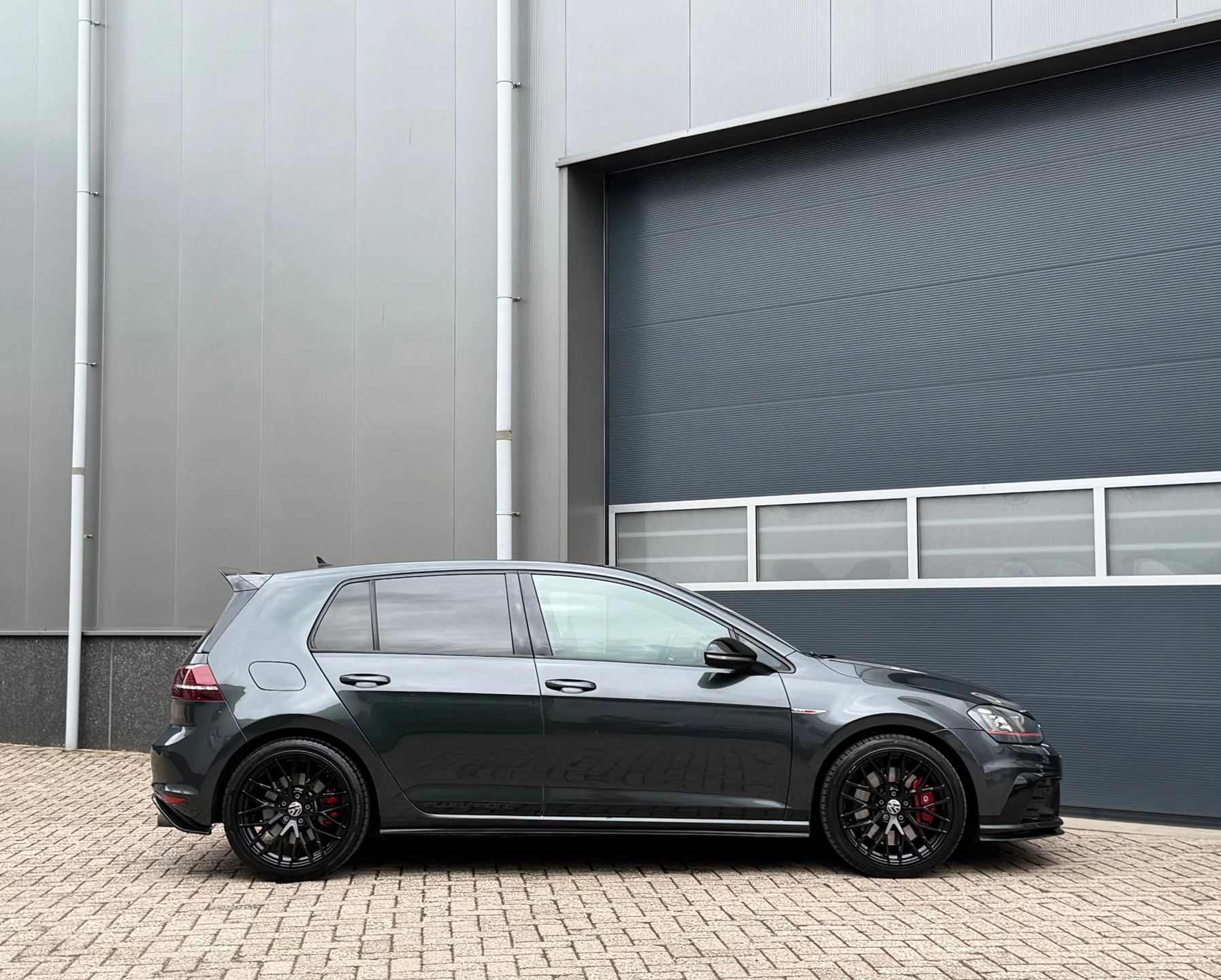 Volkswagen Golf 2017 - 2.0 TSI GTI Clubsport bj.2017 Navi|DSG|Leder|LED. image 5