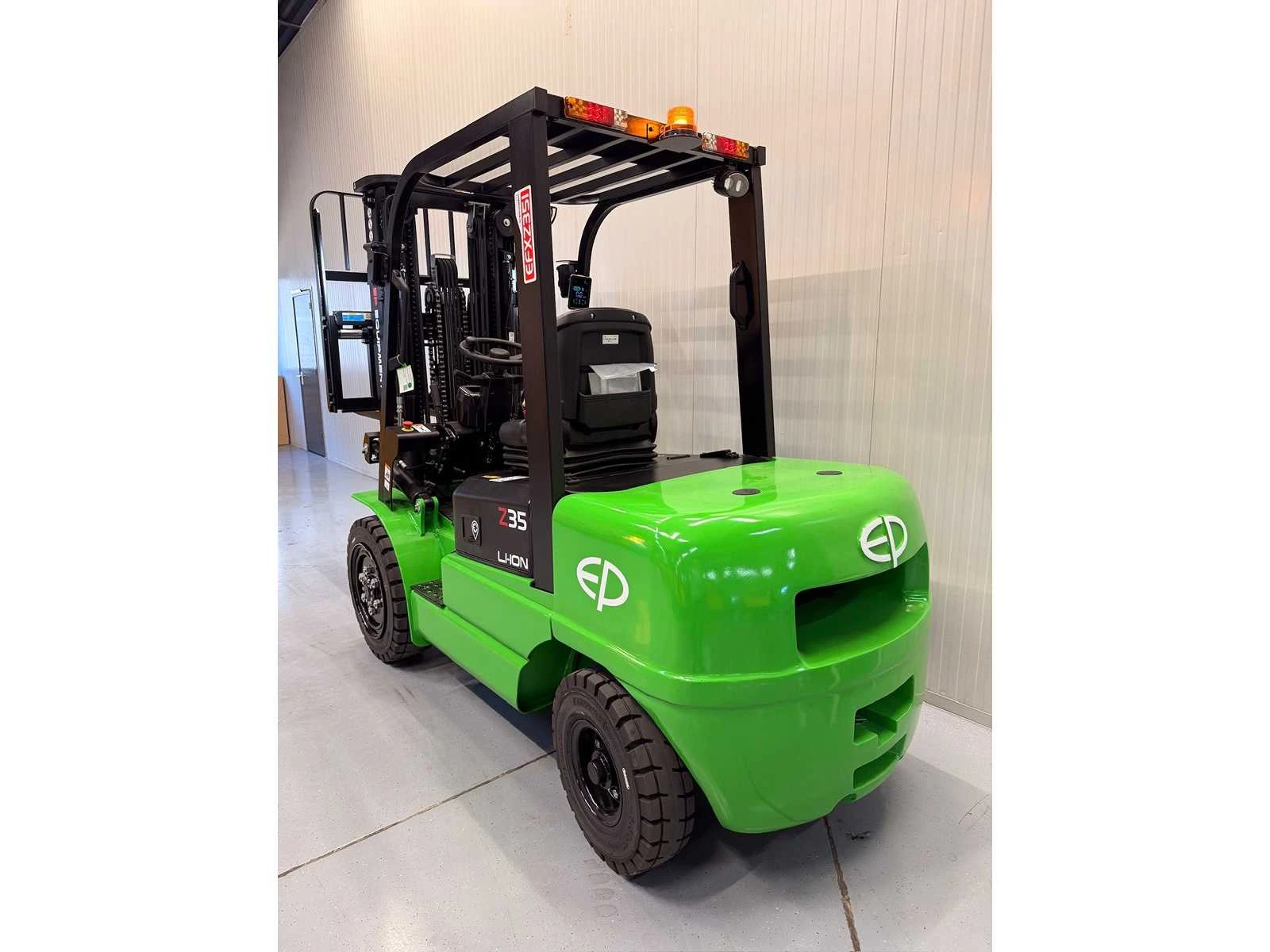EP 2026 - EFXZ351-H Triplex - Freelift - Sideshift afbeelding 4