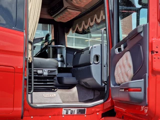 Scania T 2016 - T520 V8 6x2 - AJK Hooklift - New BUFFL interior - Retarder - Full air - Show truck zdjecie 46