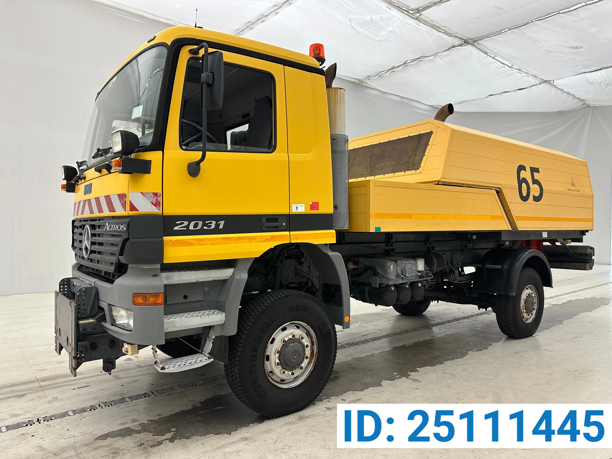 Mercedes-Benz 2001 - 2031 - 4x4 sneeuwruimer afbeelding 1