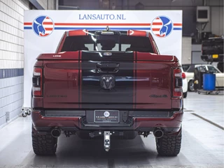Dodge Ram 1500 2024 - Crew Cab Limited Night Edition imagem 4