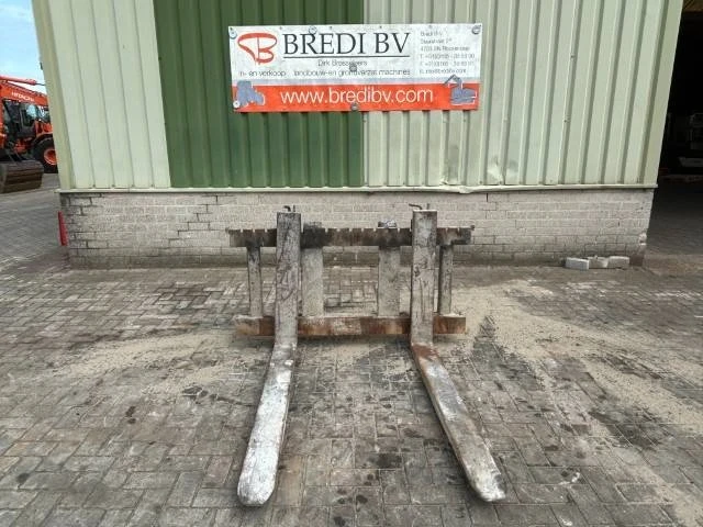 - Palet fork Doosan Aansluiting image 1