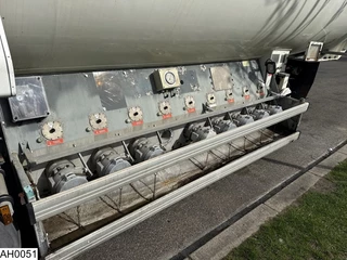 Magyar N/A 2006 - Fuel 39140 liter, 9 Comp zdjecie 9