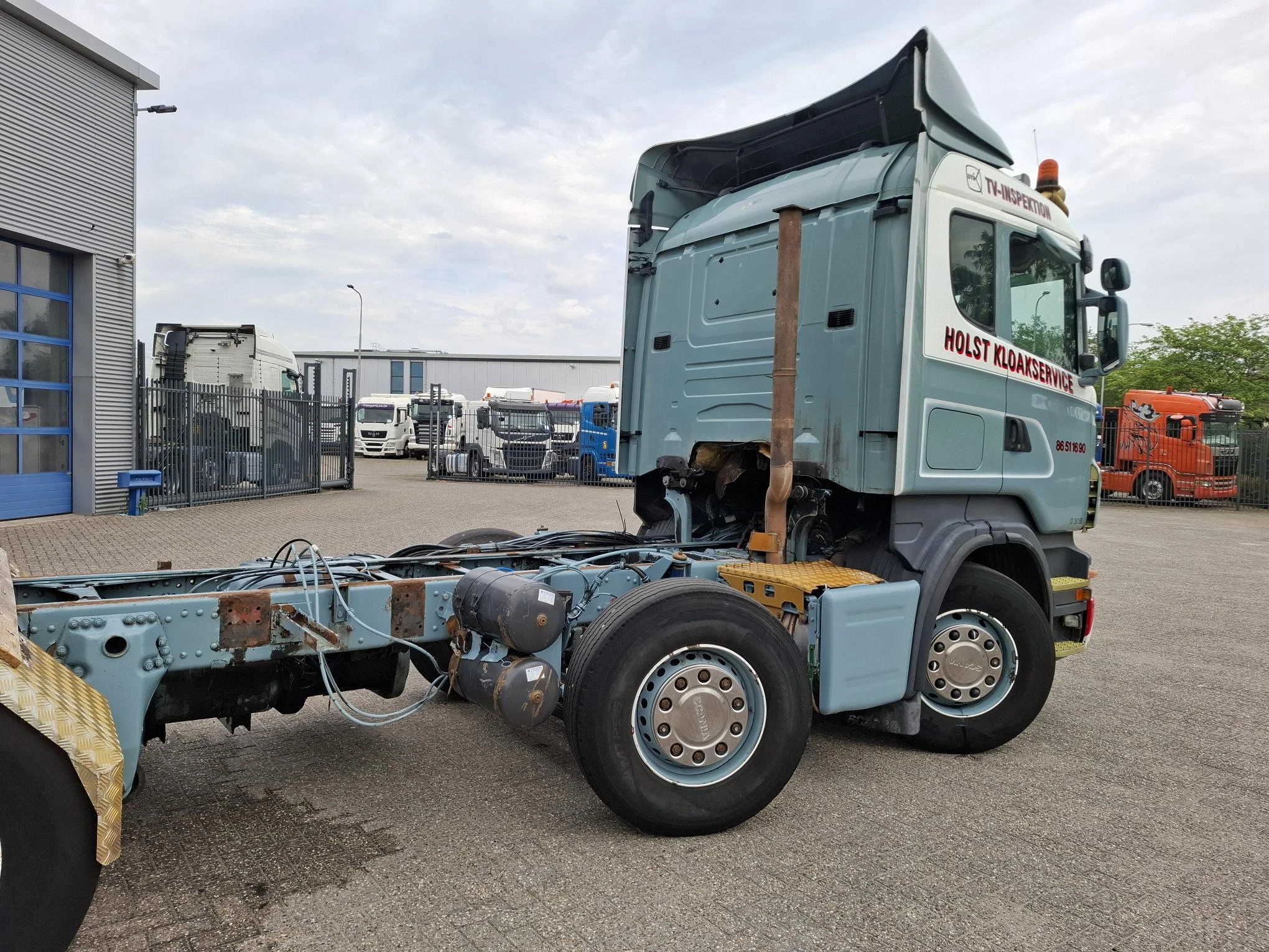 Scania R 2007 - R480 / 8X4 / INLINER / 441355 KM / FULL-AIR / 8TONS FRONT AXLE / FRIDGE / SEMI-AUTOMATIC / EURO-4 / 2006 afbeelding 9