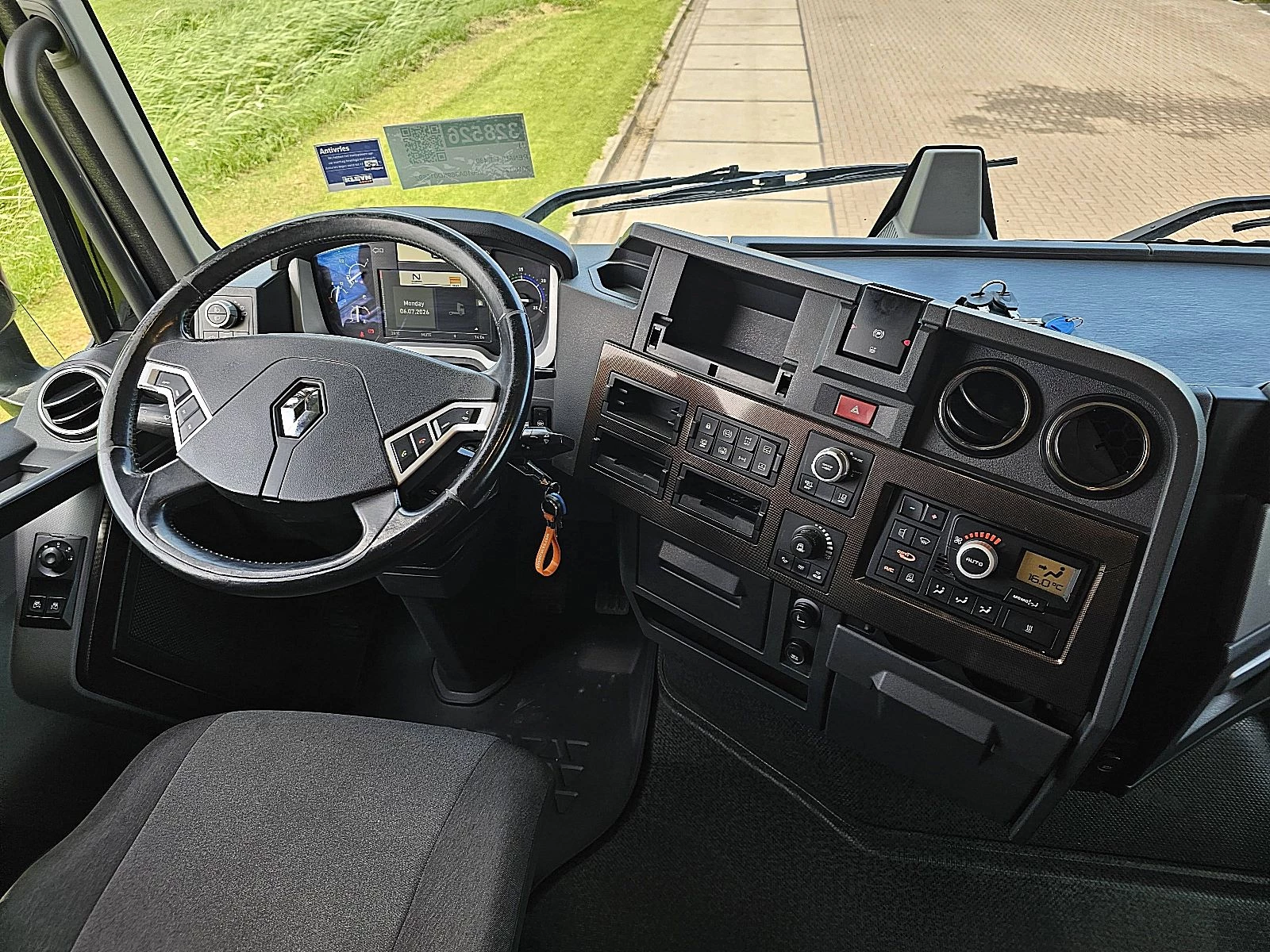 Renault 2018 - T 480 obrázek 8