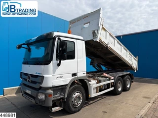 Mercedes-Benz Actros 2009 - 3336 6x4, PTO, Steel suspension te koop