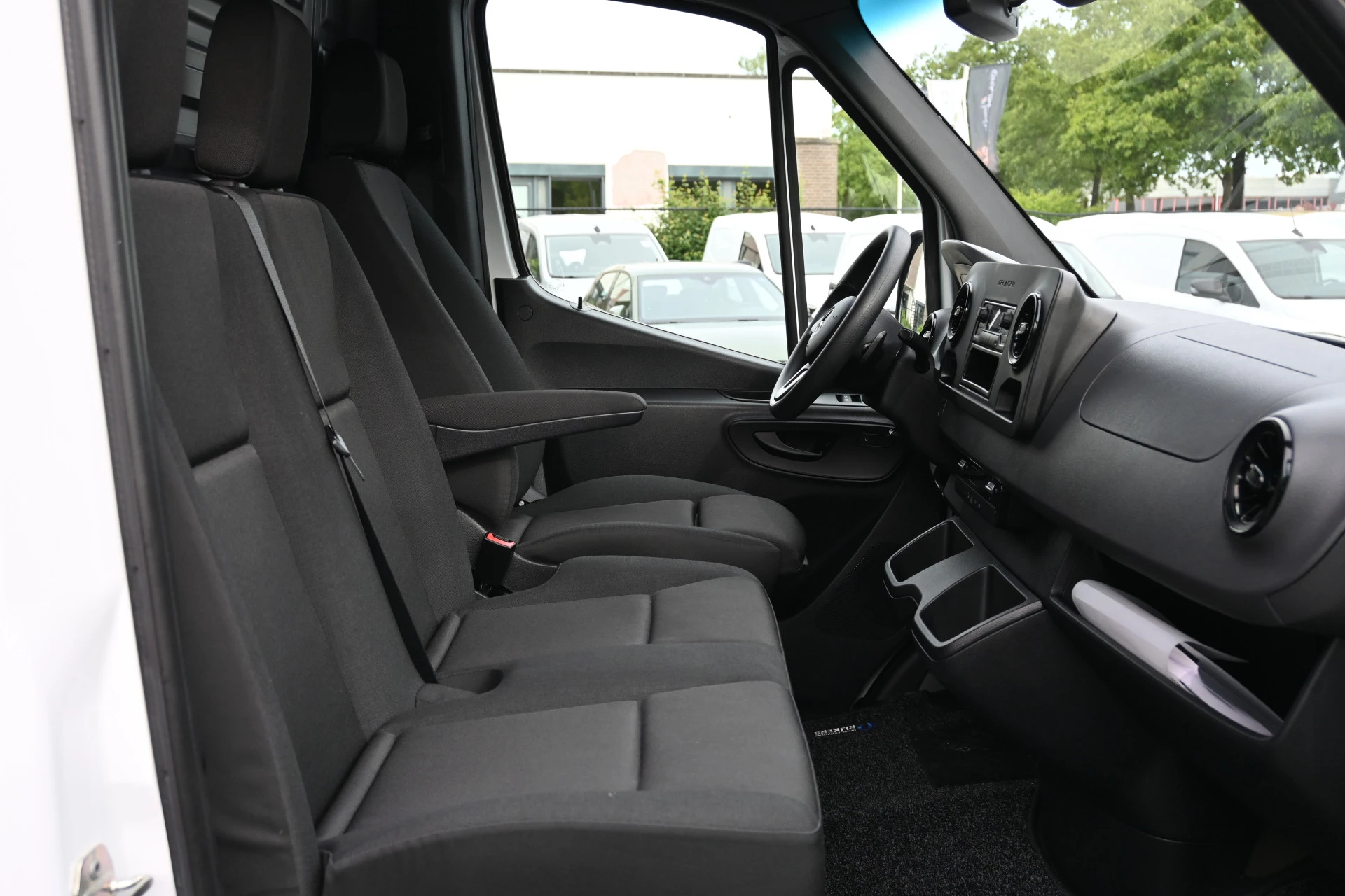 Mercedes-Benz eSprinter 2024 - 312 L2H2 FWD 56 kWh image 7