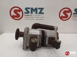 Renault N/A 2002 - Occ hydraulische pomp Renault bild 1