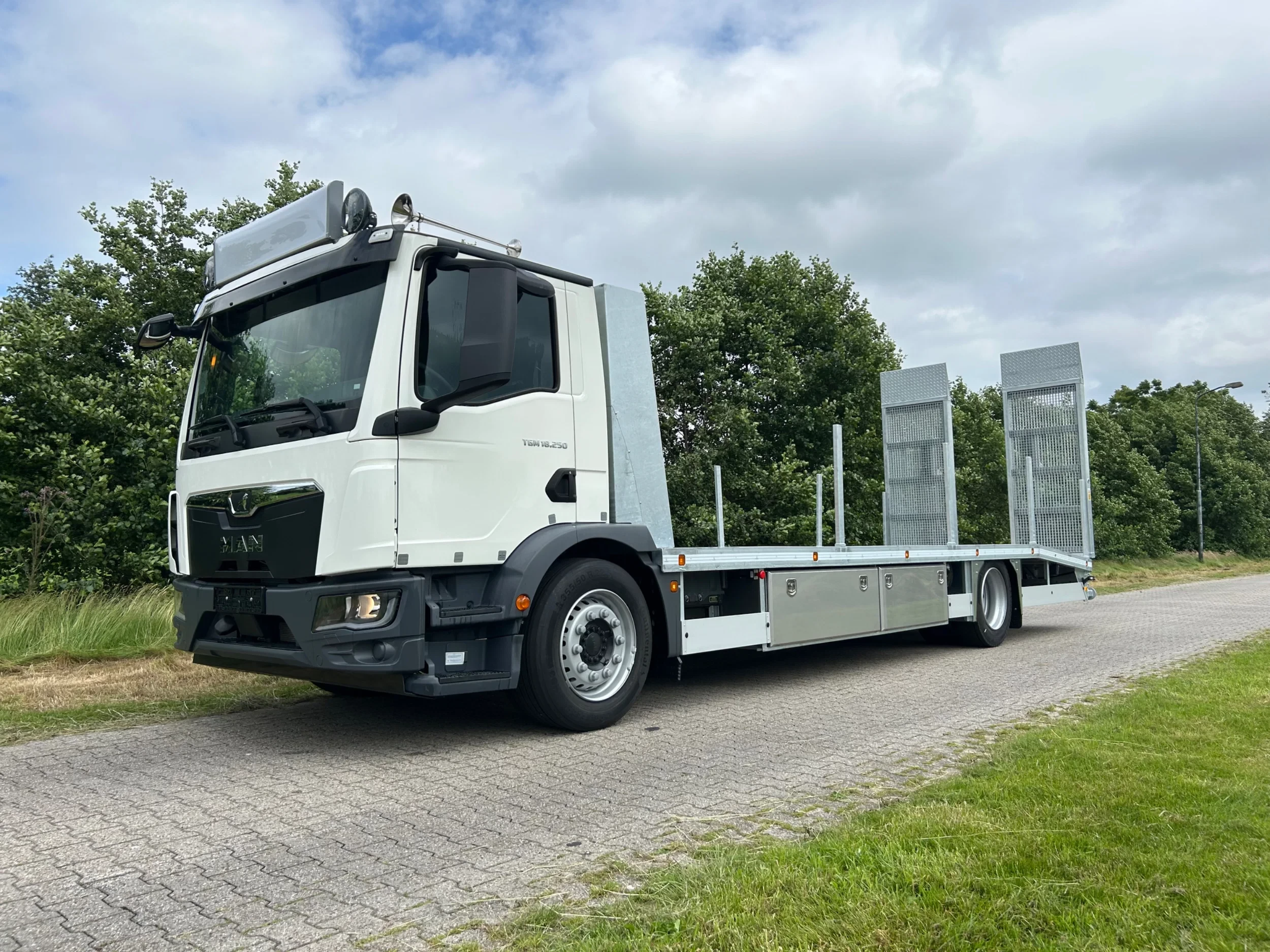 MAN TGM 2026 - 18.250 | Nieuw | 7,5 mtr laadbak | 0.98 mtr bak hoogte afbeelding 1