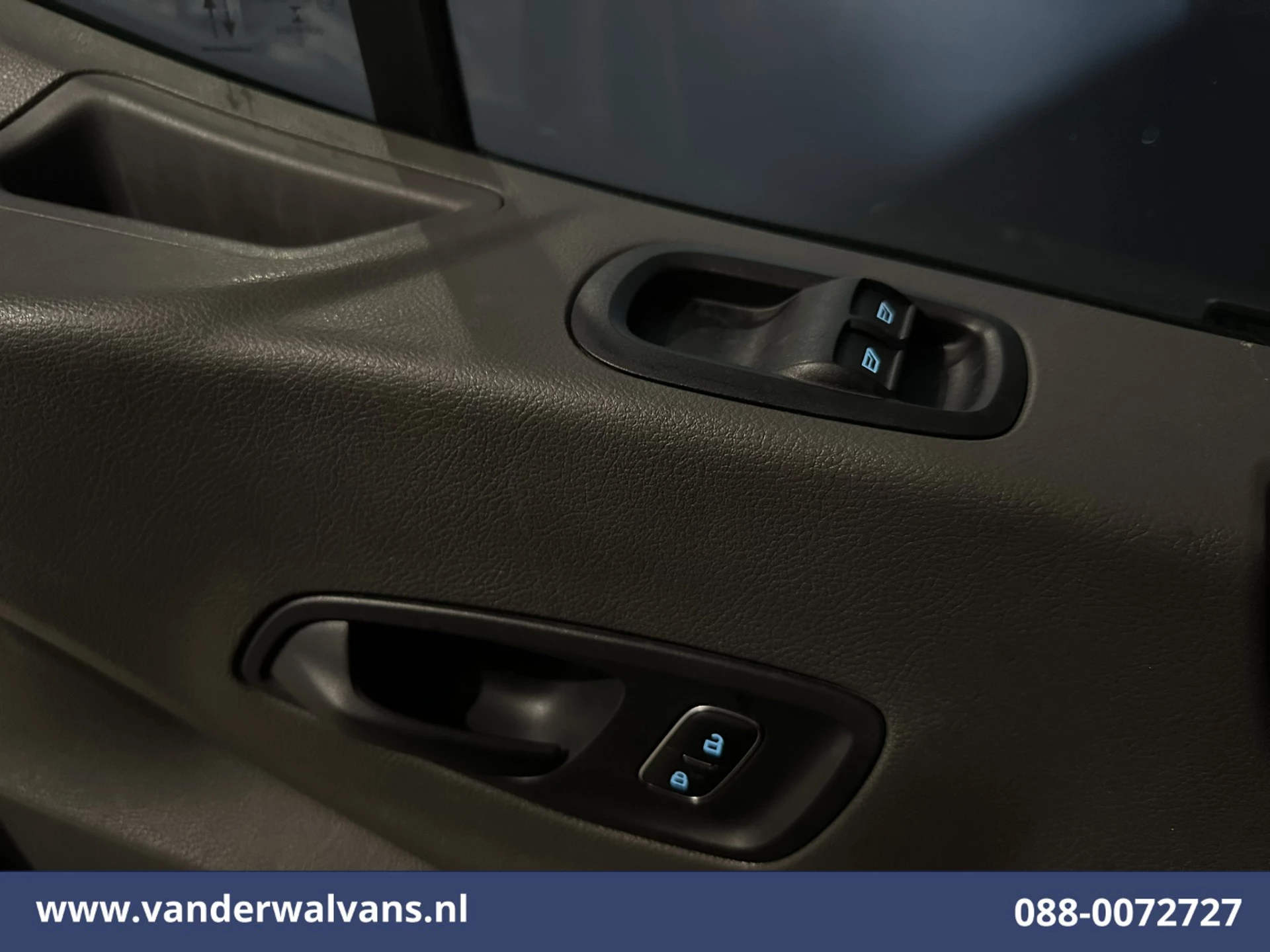Ford Transit 2021 - 2.0 TDCI 185pk L4H3 Jumbo Euro6 Airco | Camera | LED | Cruisecontrol | Verwarmde voorruit obrázek 18
