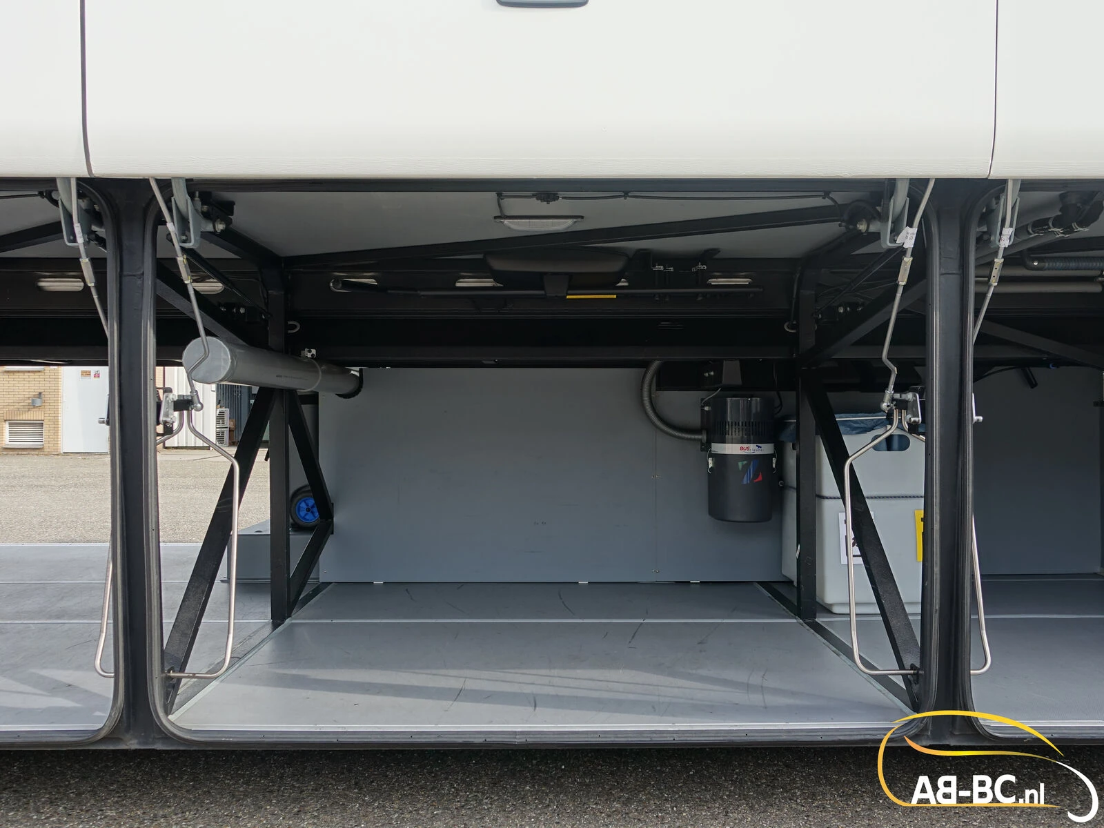 Mercedes-Benz Tourismo RHD 2023 afbeelding 29