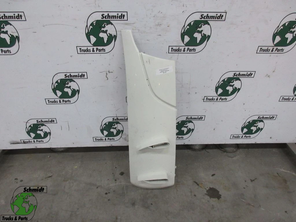 Volvo - 82523535/82523674//82523533/82523539 HOEKFENDERS FL 210 EURO 6 изображение 1