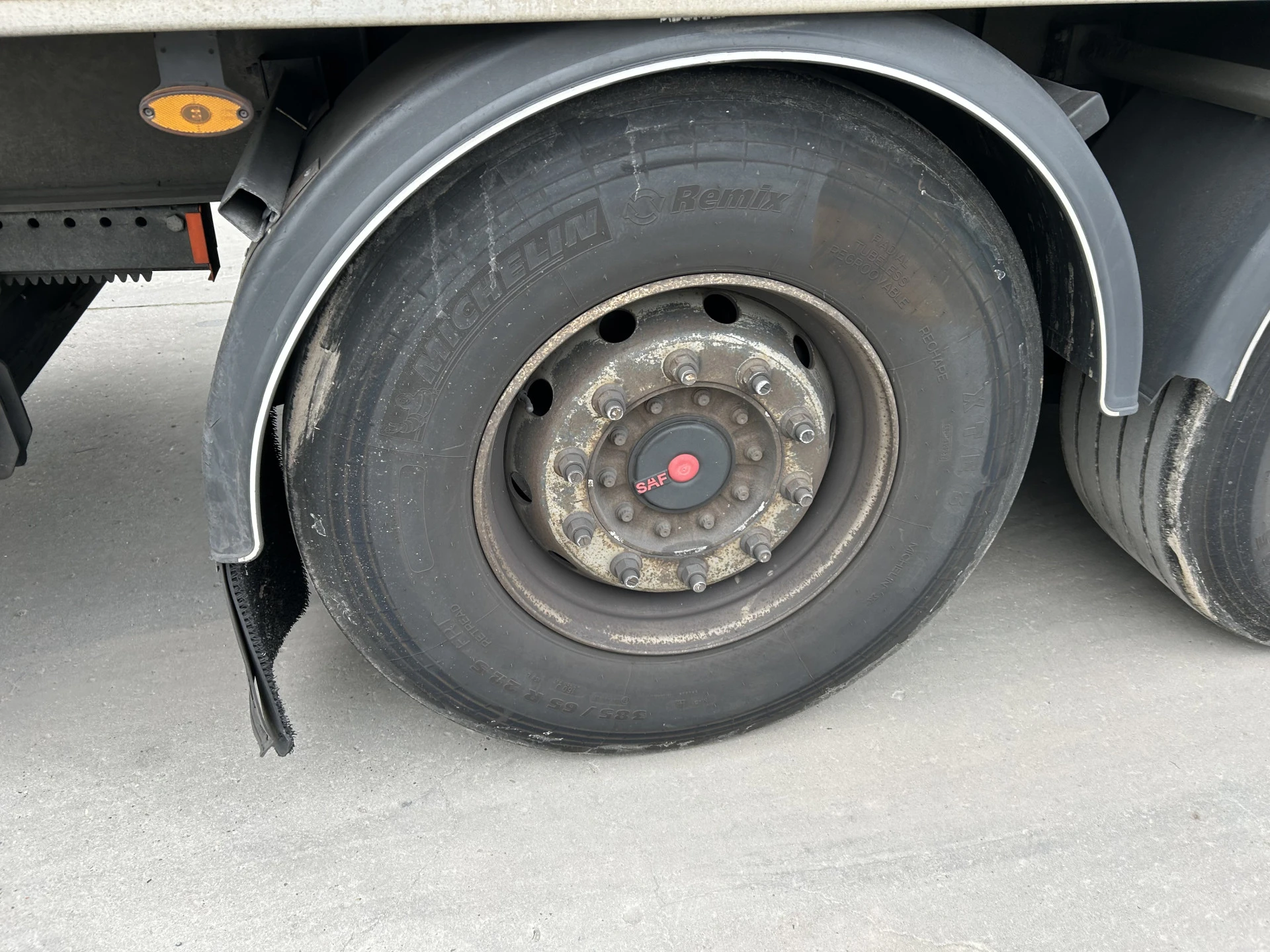 Fruehauf CNP 03 2019 - / Box / Laadklep afbeelding 8