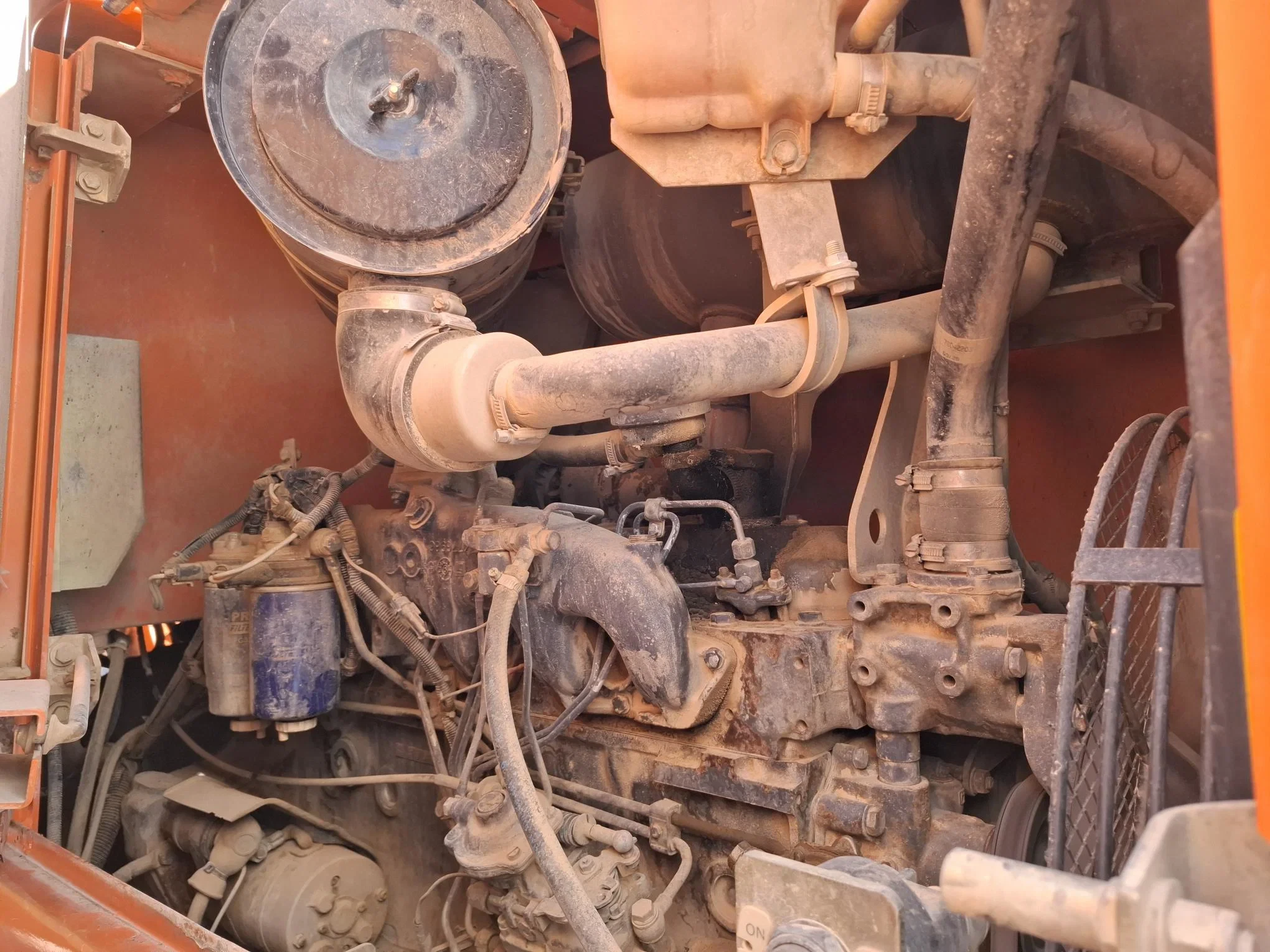 Fiat 2000 - W130A / 8161 HOURS / 96 KW / CENTRAL LUBRICATION SYSTEM / 2000 immagine 26