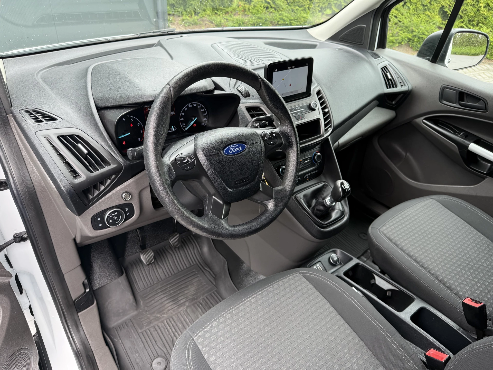 Ford Transit Connect 2019 - 1.0 Ecoboost 100 PK / BENZINE / BPM VRIJ / L1H1 / 1e EIG. / CAMERA / AIRCO / NAVI / INRICHTING obrázek 6
