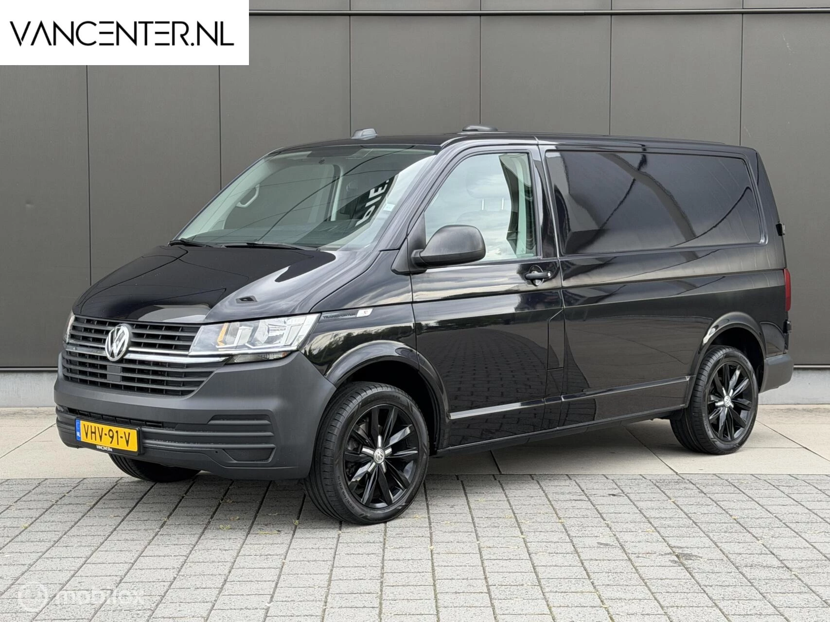 Volkswagen Transporter 2021 - L1 2.0 TDI 150PK DSG Automaat Carplay afbeelding 1