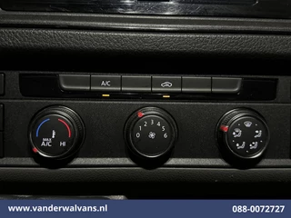 Volkswagen Crafter 2022 - 2.0 TDI 141pk L3H3 L2H2 Euro6 Airco | Camera | Apple Carplay | Massagestoel | Cruisecontrol image 7