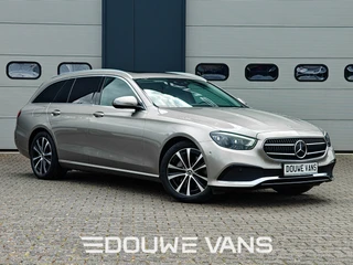 Mercedes-Benz E-Class 2022 - 300e Burmester Trekhaak Avantgarde Schuifdak imagen 1 miniatura