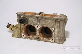 MAN N/A - Cooling System Thermostaathuis Used imagem 1