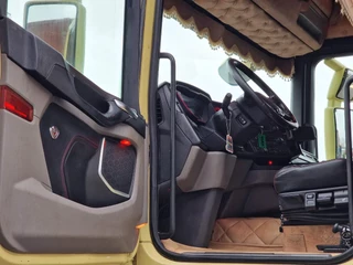 Scania R 2017 - R580 V8 NGS Low roof 6x2 - PTO/Hydraulic - Retarder - Custom interior - 2.95 WB - Navi bild 9