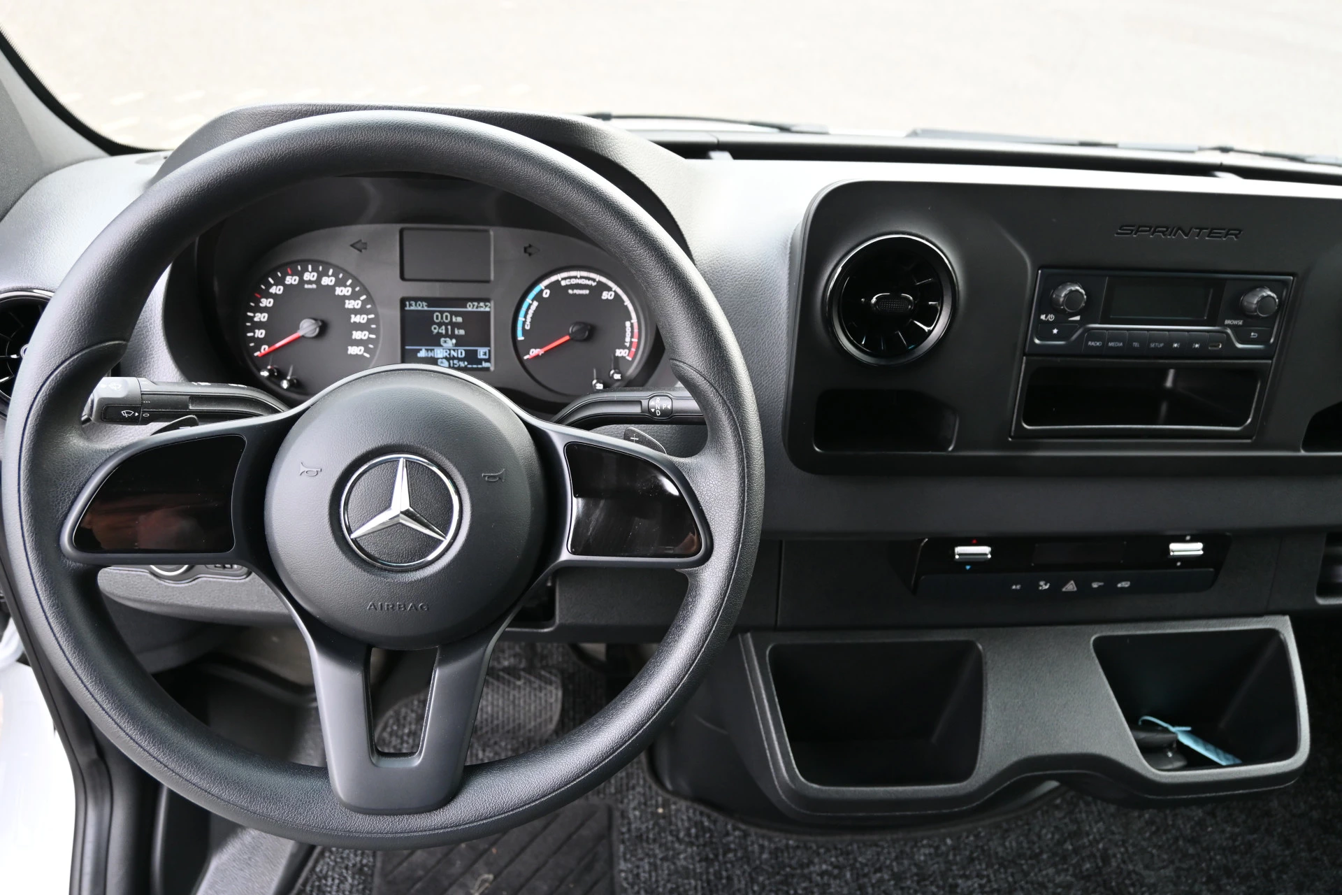 Mercedes-Benz eSprinter 2024 - 312 L2H2 FWD 56 kWh image 12