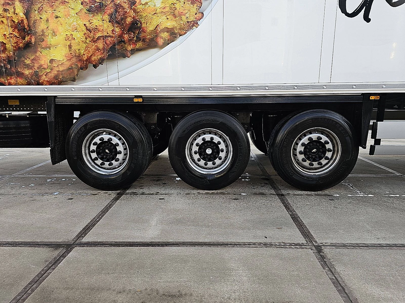 Schmitz Cargobull 2021 - SKO 24 Bild 9