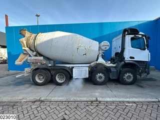 Mercedes-Benz N/A 2016 - Arocs 3236 EURO 6, 8X4, liebherr 9m3, leaf suspension imagem 13