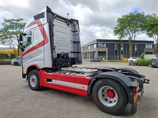 Volvo FH 2019 - FH4-460 / VEB+ / HYDRAULICS / DOUBLE TANK / SMART TACHO V2 / 688399 KM / LWDS / FRIDGE / AUTOMATIC / EURO-6-D / 2019 image 3