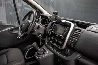 Opel Vivaro 2017 - L2H1 | 146 PK | 3-Zits | Camera | Cruise | Airco | Trekhaak afbeelding 2 miniatuur
