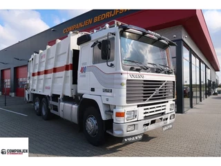 Volvo F 12.400 2025 - Volvo F12-400 Vuilniswagen - Oldtimer obrazek 1