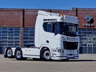 Scania R 2020 - R520 V8 NGS Lowroof 6x2 - Custom interior - Retarder - Full air - "Liverpool Edition" bild 34