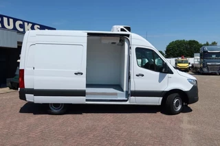 Mercedes-Benz Sprinter 2022 - 315 CDI Koel/Vries/Verwarmen Carrier Xarios 350 + 220 volt nachtaansluiting obrazek 16