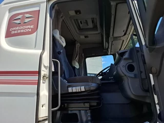 Scania G 2004 - 124G-420 / RETARDER / PALFINGER PK32080 / DOUBLE TANK / AIRCO / GOOD CONDITION / MANUAL / EURO-3 / 2004 bild 32