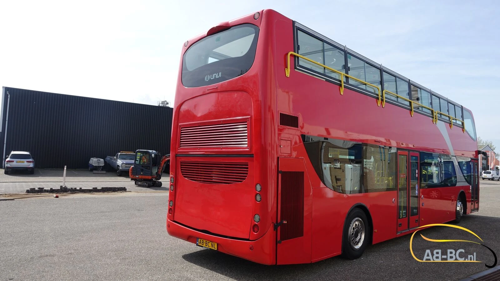 Volvo UNVI SIGHTSEEING (2 pieces available) EURO 5 2009 afbeelding 9