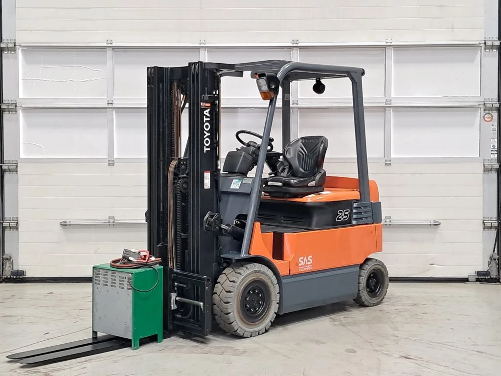 Toyota 2012 - 7FBMF25 immagine 1