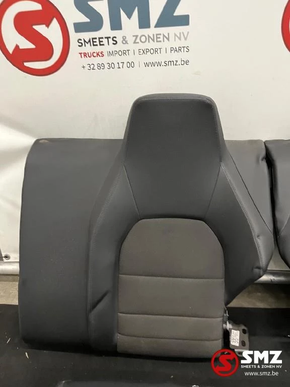 Mercedes-Benz - Occ set interieur met zetels W204FL Mercedes obrázek 4